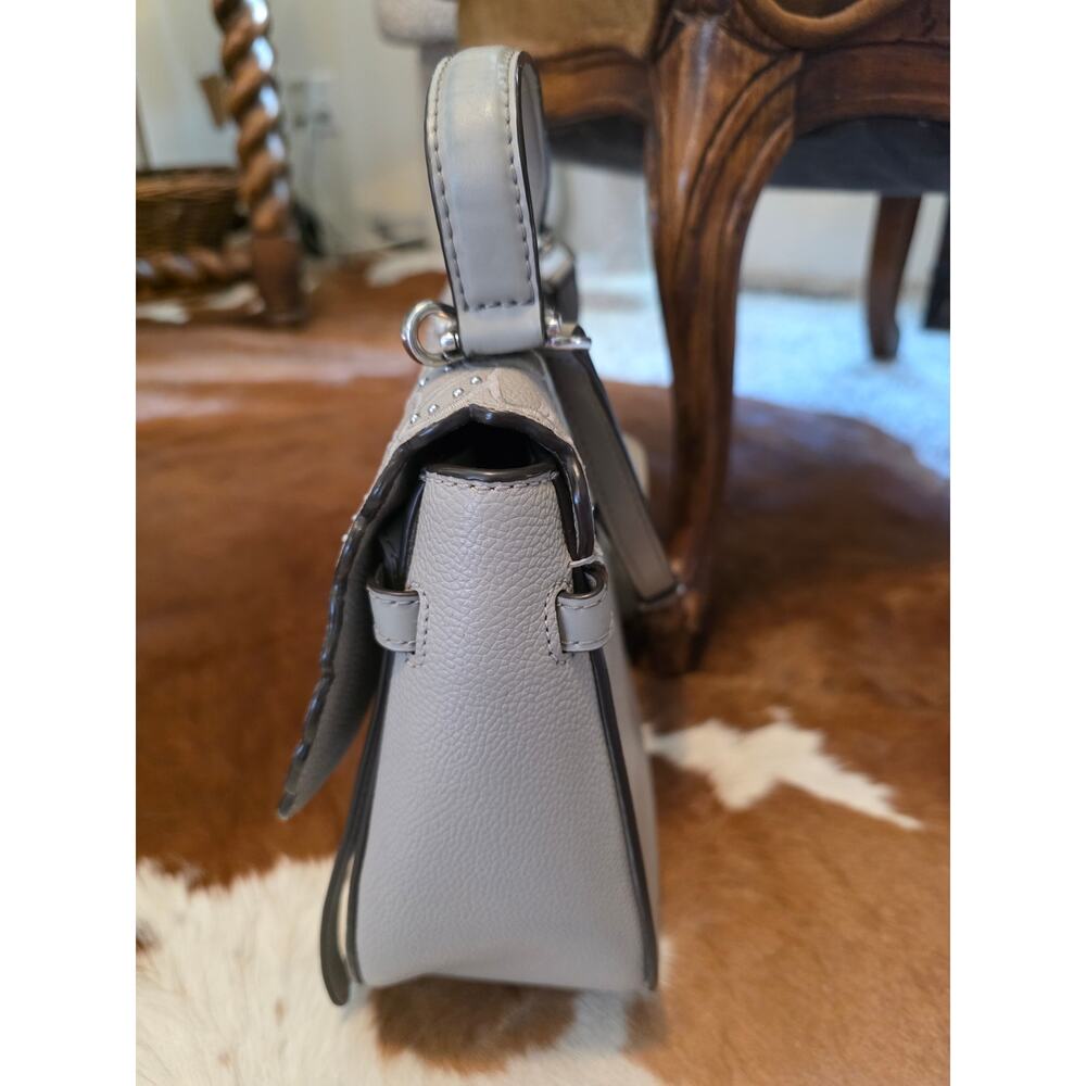 Michael Kors Cassie Gray Pebbled Leather & Silver Studded Flowers Satchel READ - Picture 6 of 16